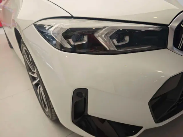 BMW 3 Series — Фото автомобиля 14