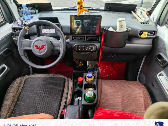 Wuling Zhiguang NEV — Фото автомобиля 6