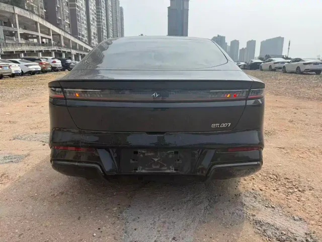 Dongfeng eπ 007 — Фото автомобиля 7