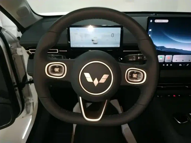 Wuling Starlight — Фото автомобиля 10
