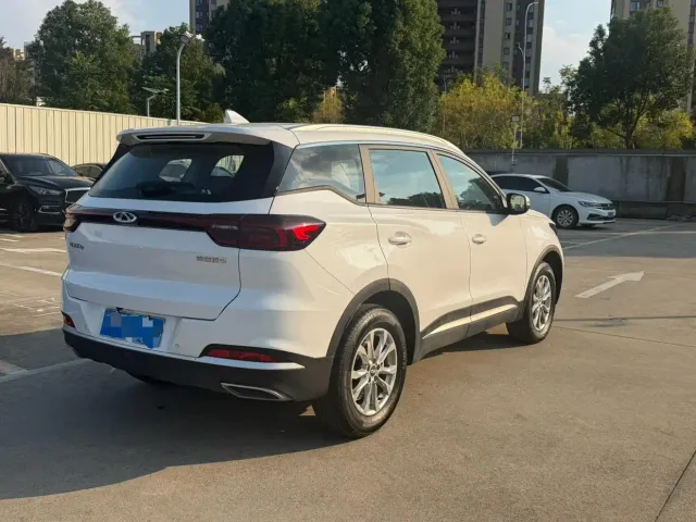 Chery Tiggo 7 — Фото автомобиля 12