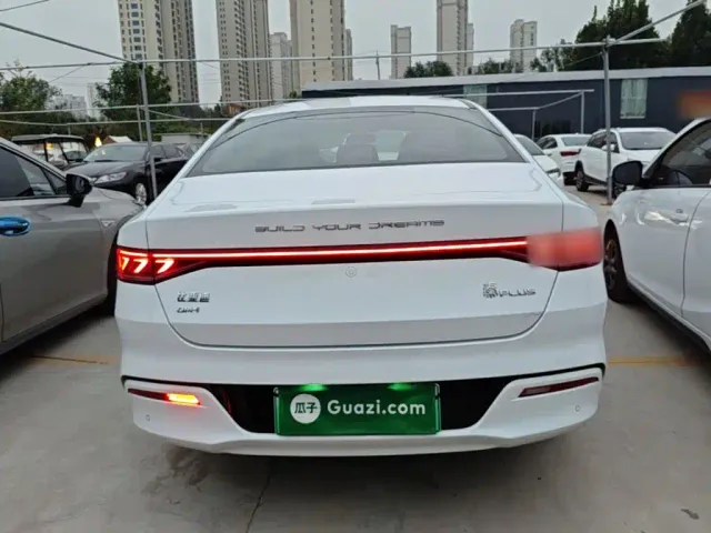 BYD Qin PLUS — Фото автомобиля 5