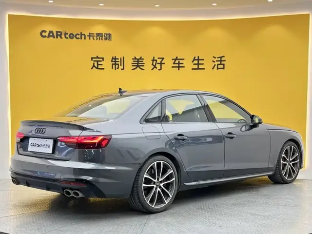 Audi S4 — Фото автомобиля 4