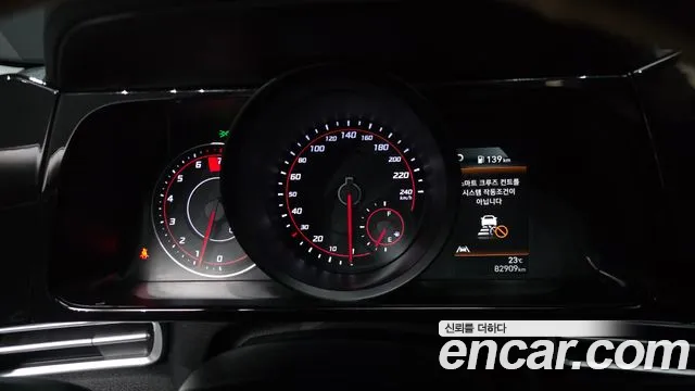 Hyundai Avante CN7 — Фото автомобиля 8