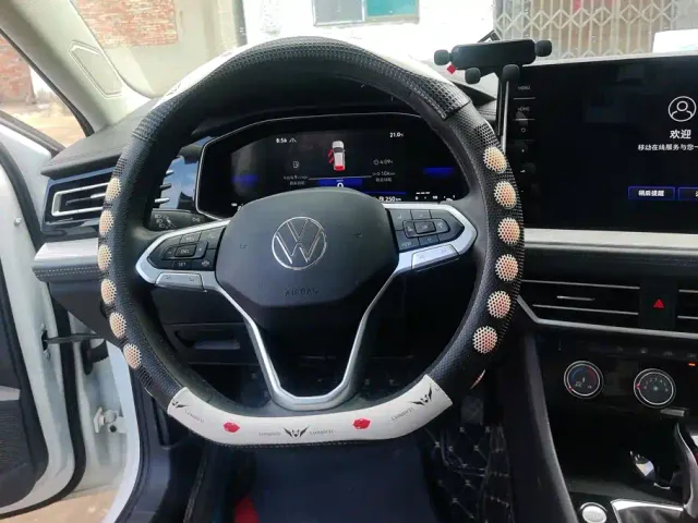 Volkswagen Sagitar — Фото автомобиля 14