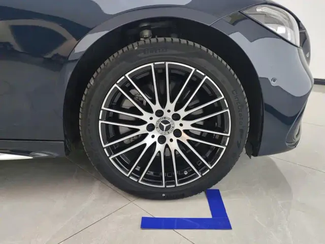 Mercedes-Benz C-Class — Фото автомобиля 6