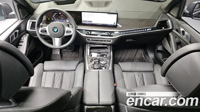 BMW X7 — Фото автомобиля 6