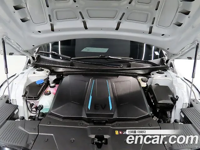 Hyundai Ioniq 5 — Фото автомобиля 6