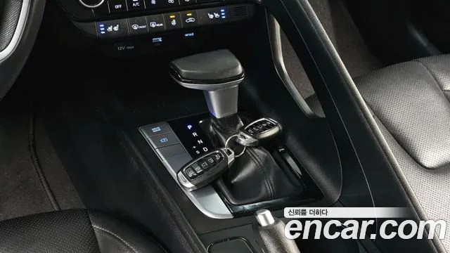 Hyundai AVANTE Avante (CN7) — Фото автомобиля 9