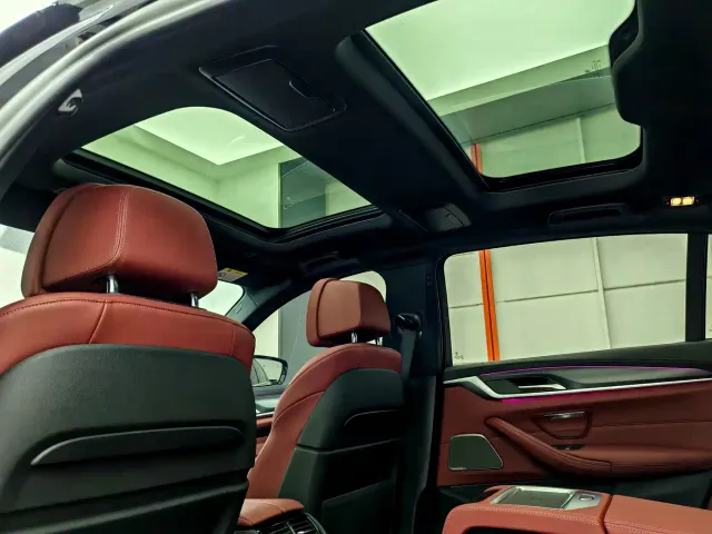 BMW 5 Series — Фото автомобиля 7