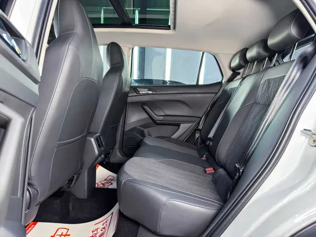 Volkswagen T-Cross — Фото автомобиля 10