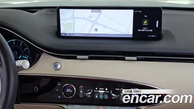 Genesis GV70 — Фото автомобиля 20
