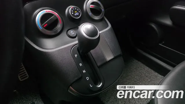 Hyundai Casper — Фото автомобиля 8