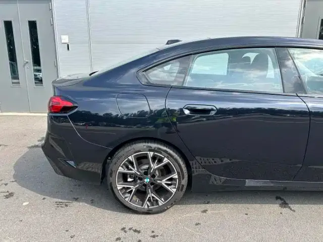 BMW 2 Series — Фото автомобиля 7