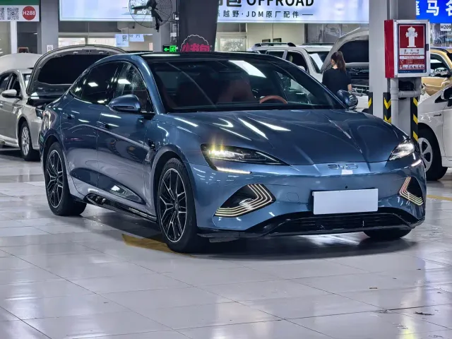 BYD Seal — Фото автомобиля 3