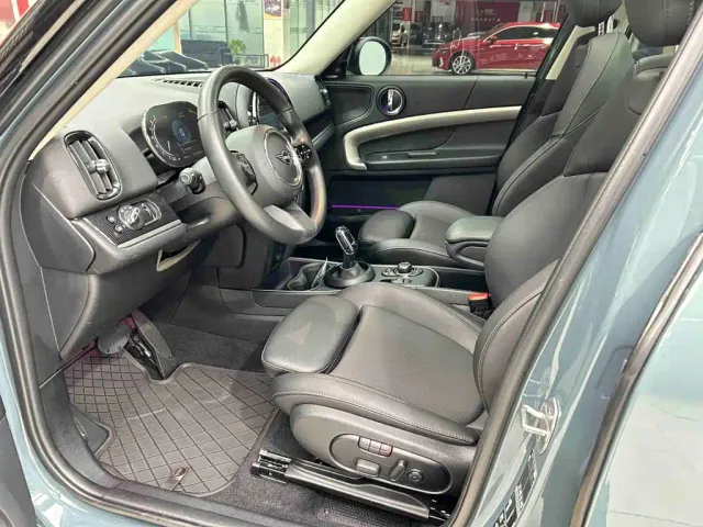 MINI Countryman — Фото автомобиля 16