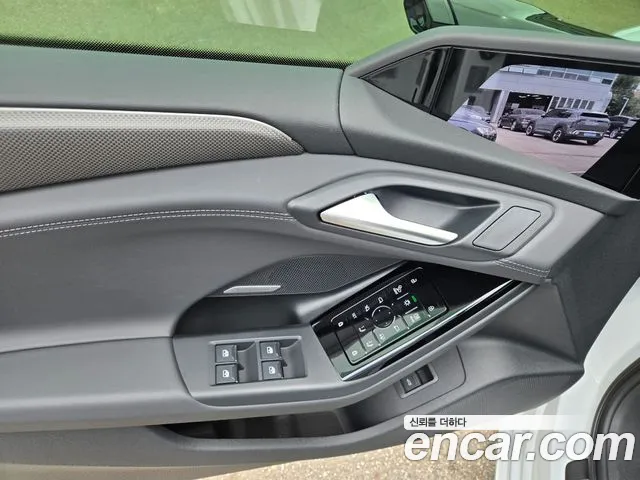 Audi A6 e-Tron — Фото автомобиля 15