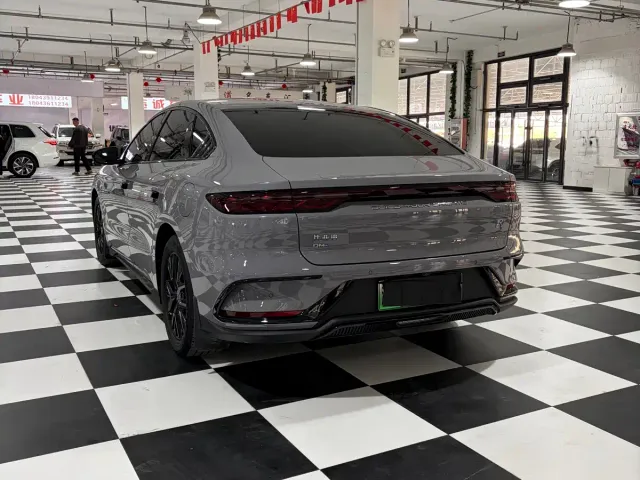 BYD Han — Фото автомобиля 6