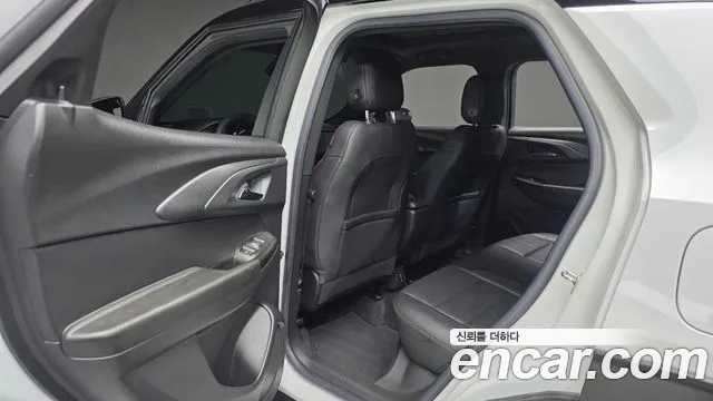 ChevroletGMDaewoo Trailblazer Trailblazer 1.3 турбо 4WD — Фото автомобиля 15