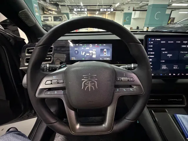 BYD Qin L — Фото автомобиля 15