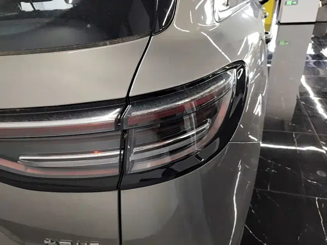 Shangjie SUV — Фото автомобиля 7