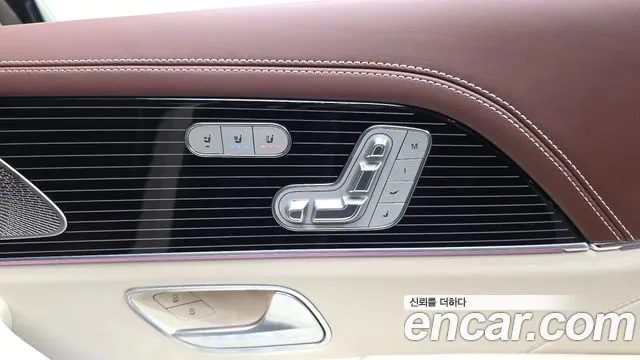 Mercedes-Benz GLS-Class — Фото автомобиля 15
