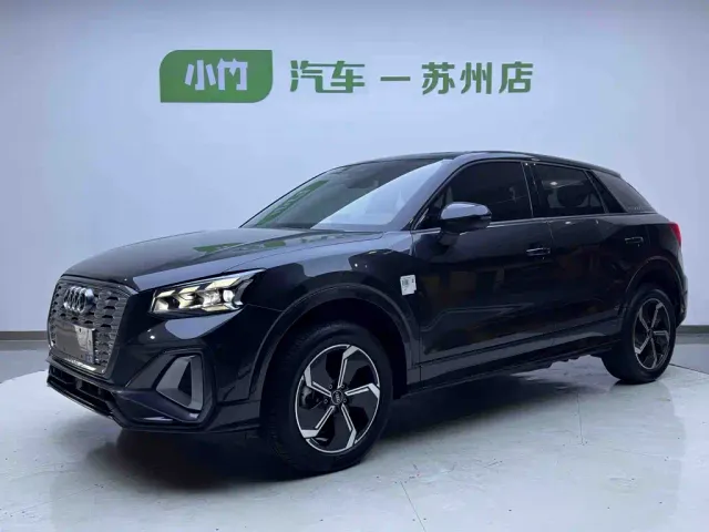 Фотография автомобиля — Audi Q2L e-tron