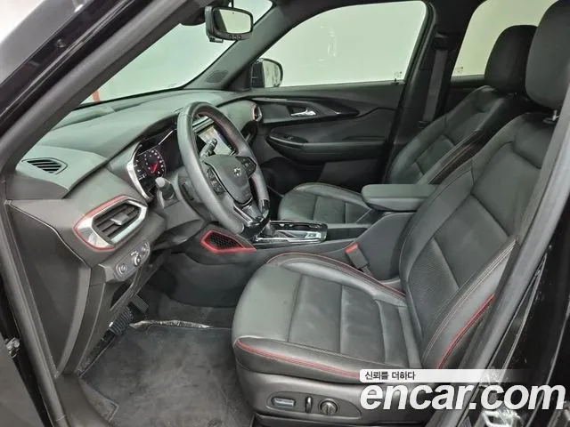 Chevrolet Trailblazer — Фото автомобиля 12