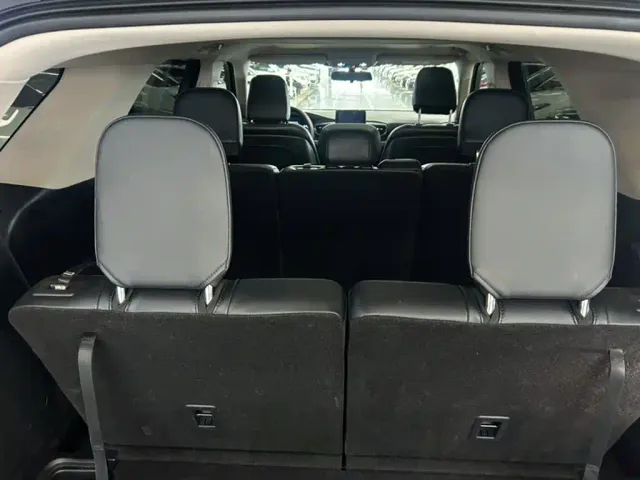 Ford Explorer — Фото автомобиля 9