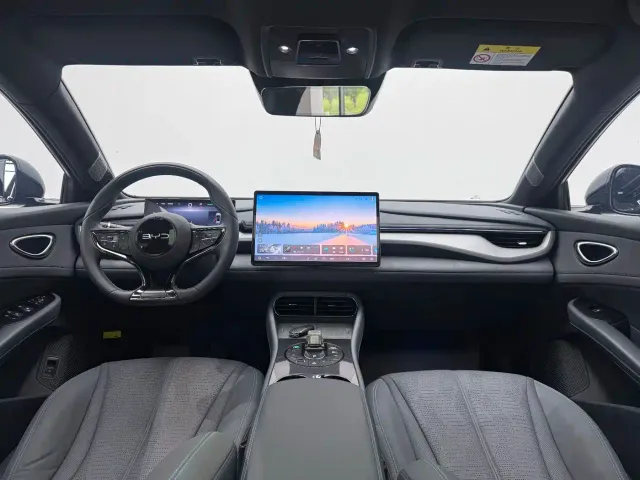 BYD Seal 06 GT — Фото автомобиля 15