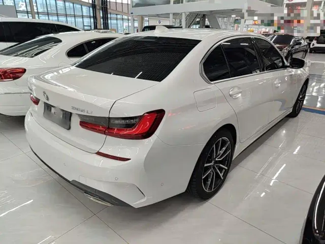 BMW 3 Series — Фото автомобиля 6