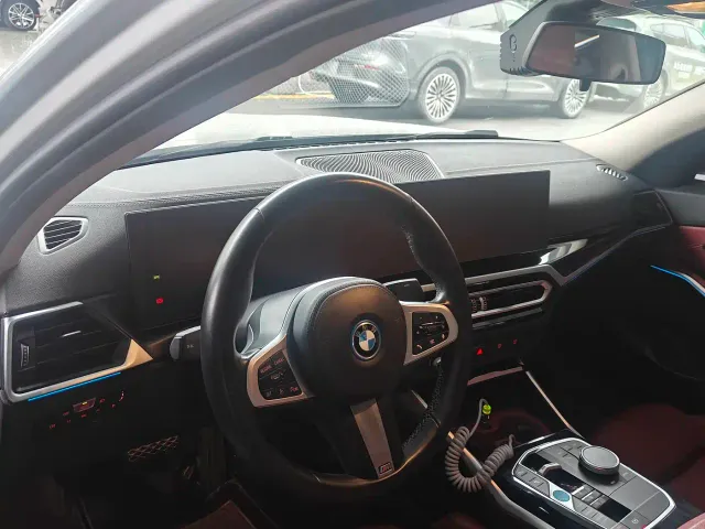 BMW i3 — Фото автомобиля 3