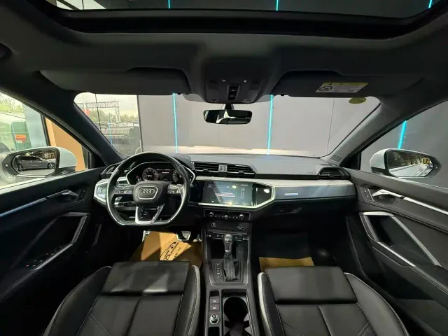 Audi Q3 — Фото автомобиля 9