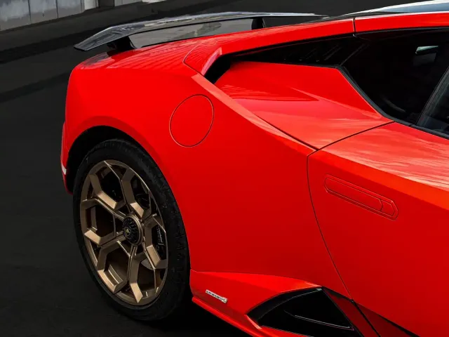 Lamborghini Huracan — Фото автомобиля 8