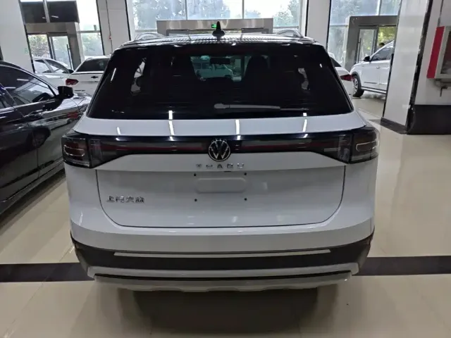 Volkswagen Tharu — Фото автомобиля 5