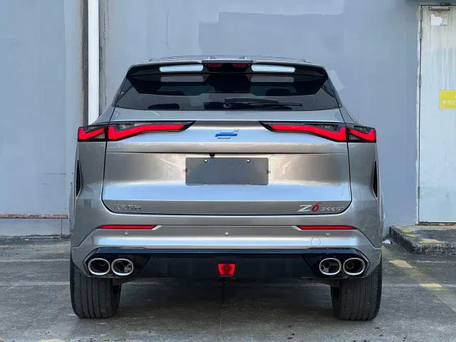 Changan Z6 — Фото автомобиля 5