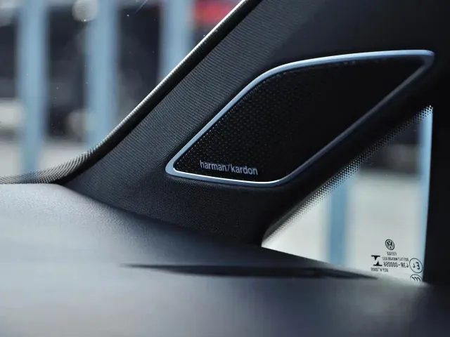 Volkswagen Golf GTI — Фото автомобиля 11