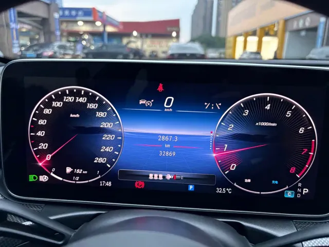 Mercedes-Benz C-Class — Фото автомобиля 16