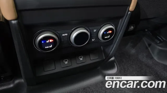 Land Rover Defender L663 — Фото автомобиля 17