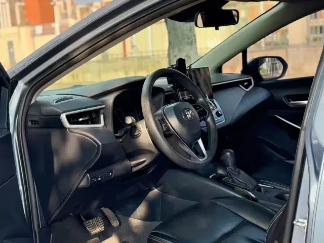 Toyota Corolla — Фото автомобиля 3