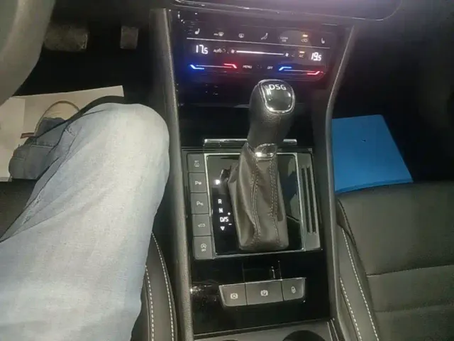 Skoda Superb — Фото автомобиля 13