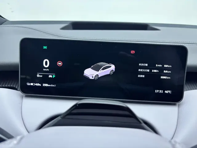 Nio ET5 — Фото автомобиля 11