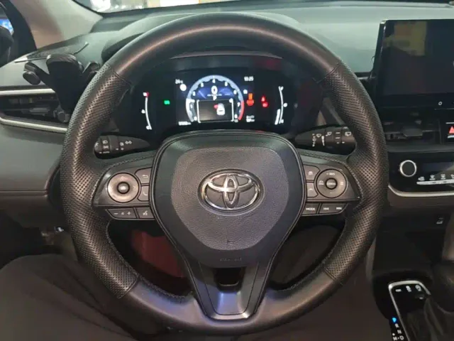 Toyota Corolla Cross — Фото автомобиля 10
