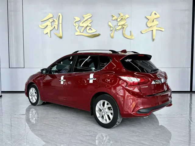 Nissan Tiida — Фото автомобиля 13