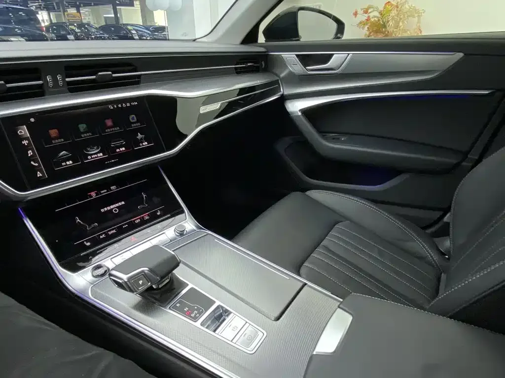 Audi Audi A6L 2024 45 TFSI Premium Dynamic — Фото автомобиля 22