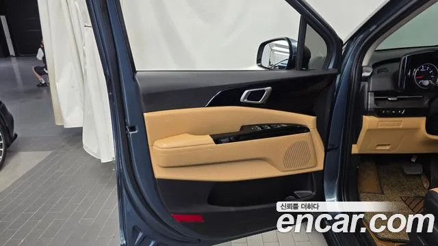 Kia Canival Carnival 4 поколение Бензин 9 мест Noblesse — Фото автомобиля 20