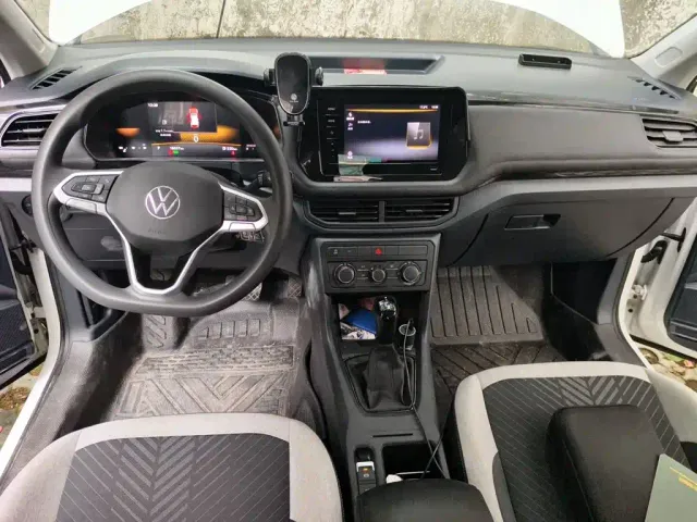 Volkswagen Tharu — Фото автомобиля 10
