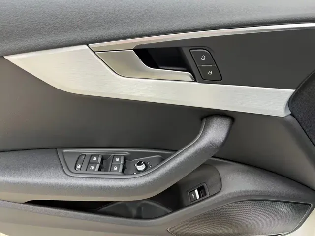 Audi A4L — Фото автомобиля 25