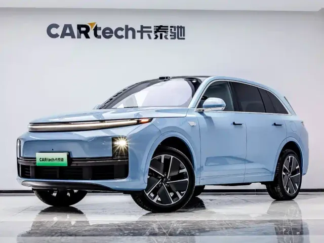 Li Auto L7 — Фото автомобиля 2