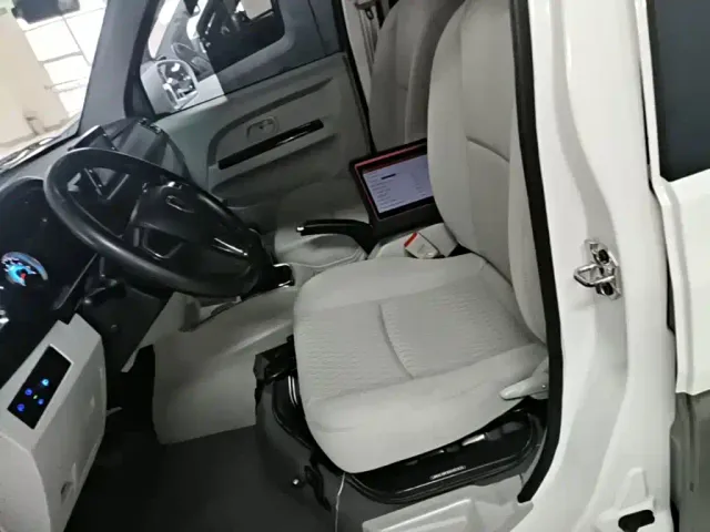 Jinbei New Hiace X30L — Фото автомобиля 14